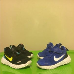 Infant size 6 Nike shoes